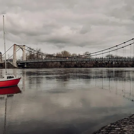 Les Reflets De Loire Apartamento